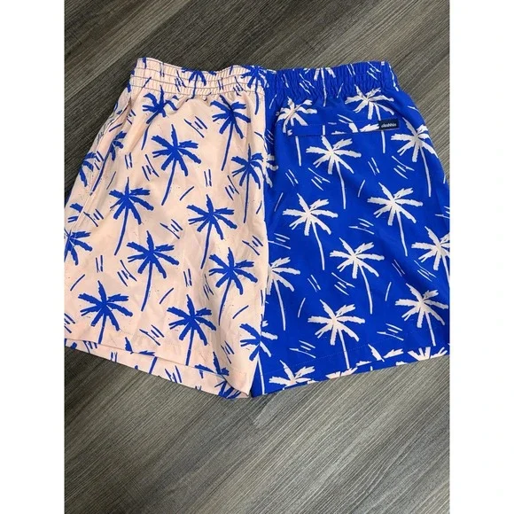 Chubbies Men's Swim Trunks Size Medium 5.5" Inseam Multi Color Mesh Shorts - Picture 6 of 7